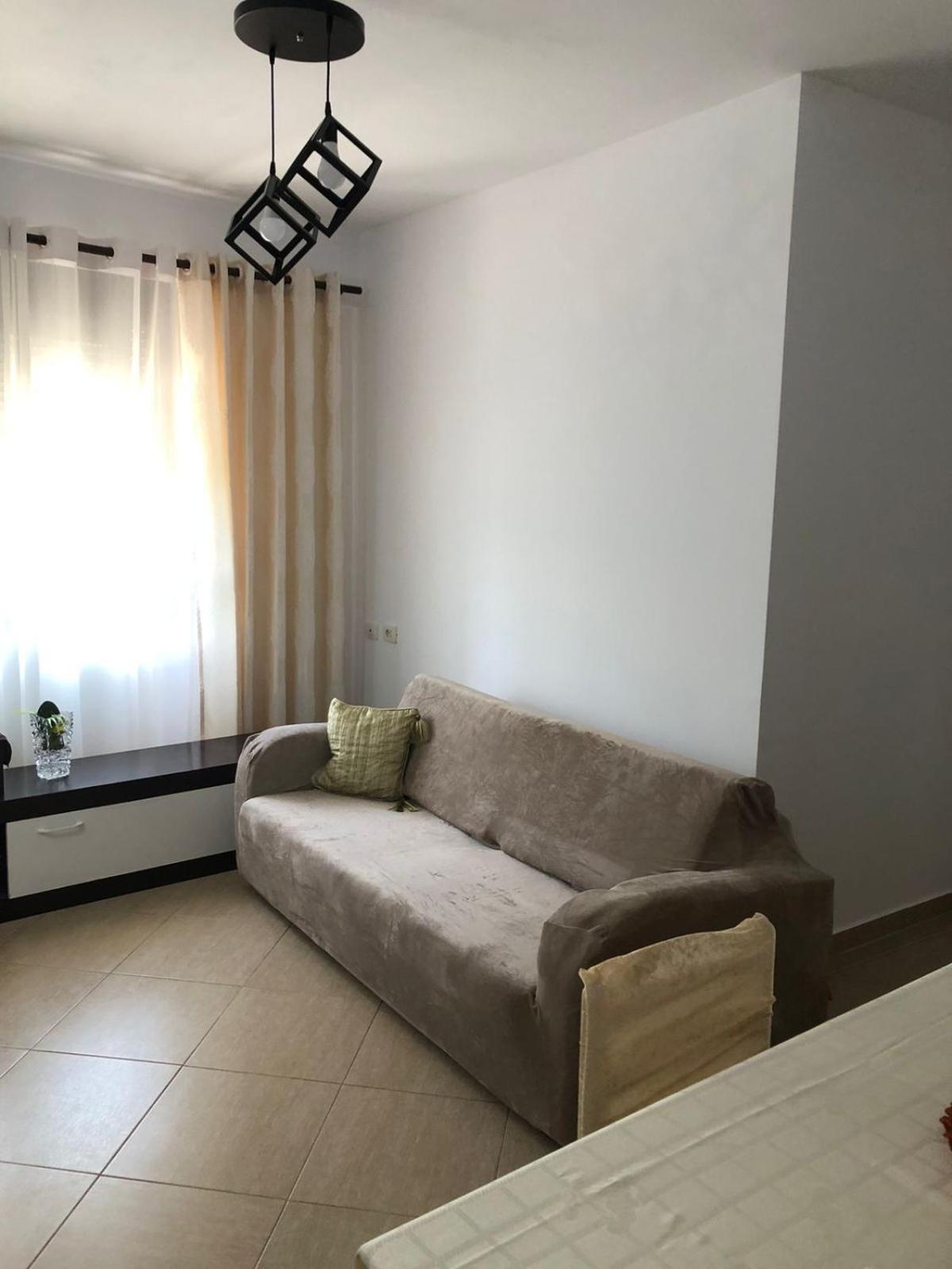 Mona'S Guesthouse Саранде Стая снимка